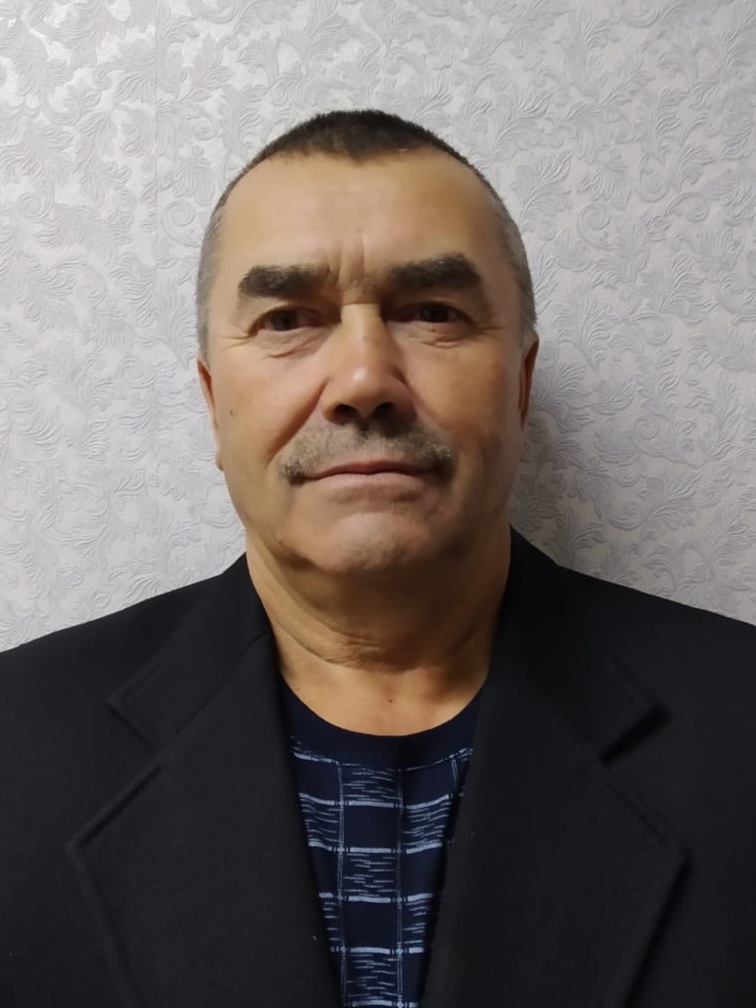 Ткаченко Сергей Николаевич.